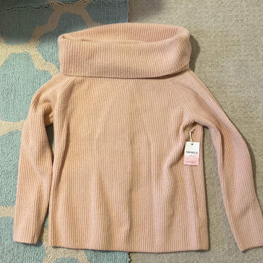 NWT Forever 21 Sweater